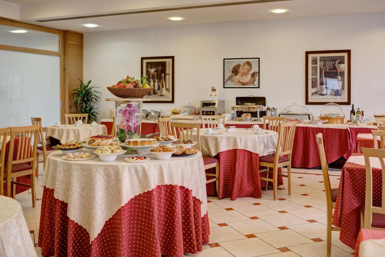 Ih Hotels Firenze Business Scandicci Luaran gambar